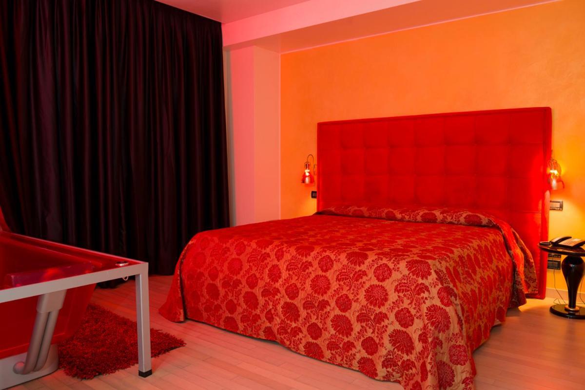 Hotel Kristal 3 Stelle Superior Zane Ngoại thất bức ảnh