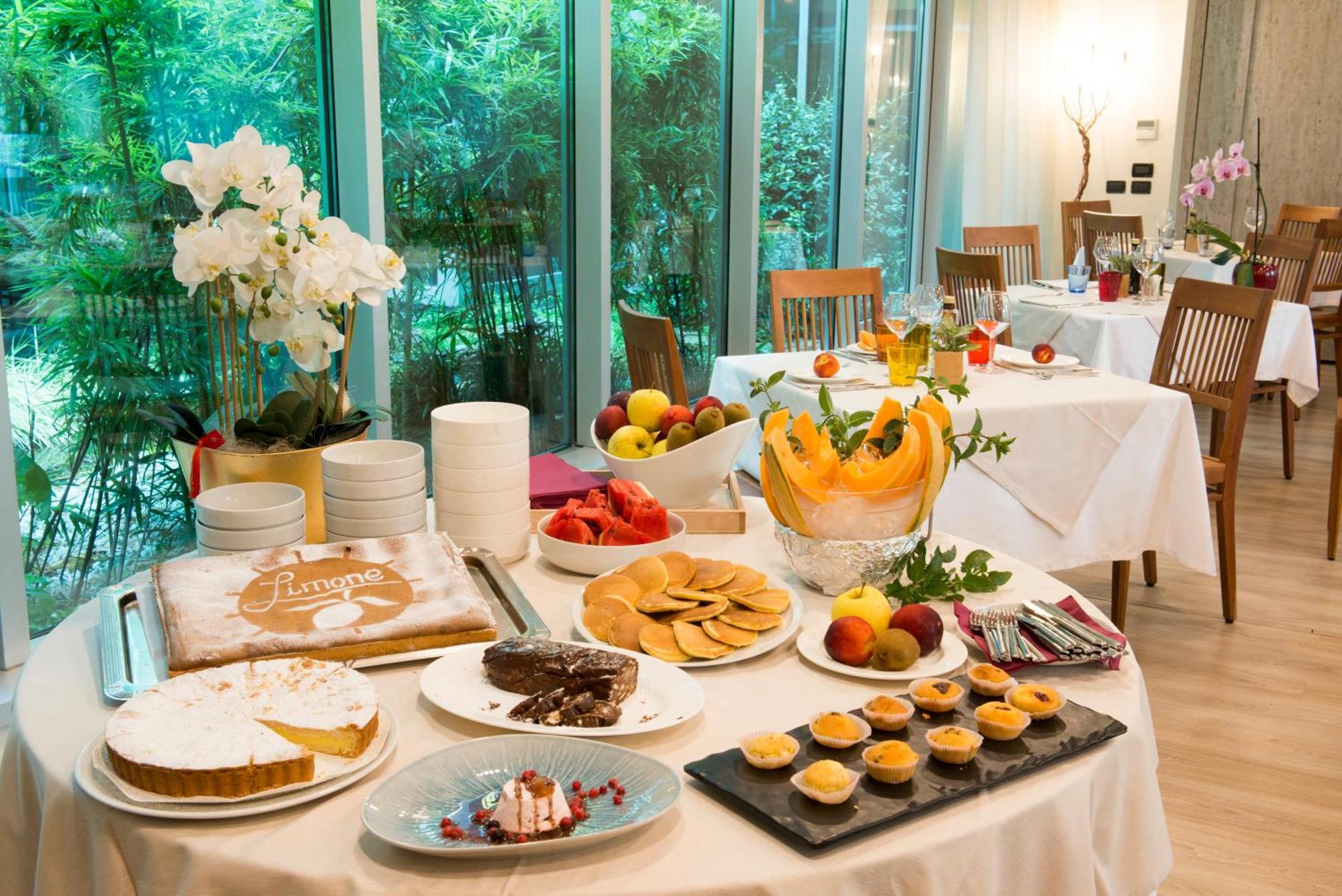 Hotel Kristal 3 Stelle Superior Zane Ngoại thất bức ảnh