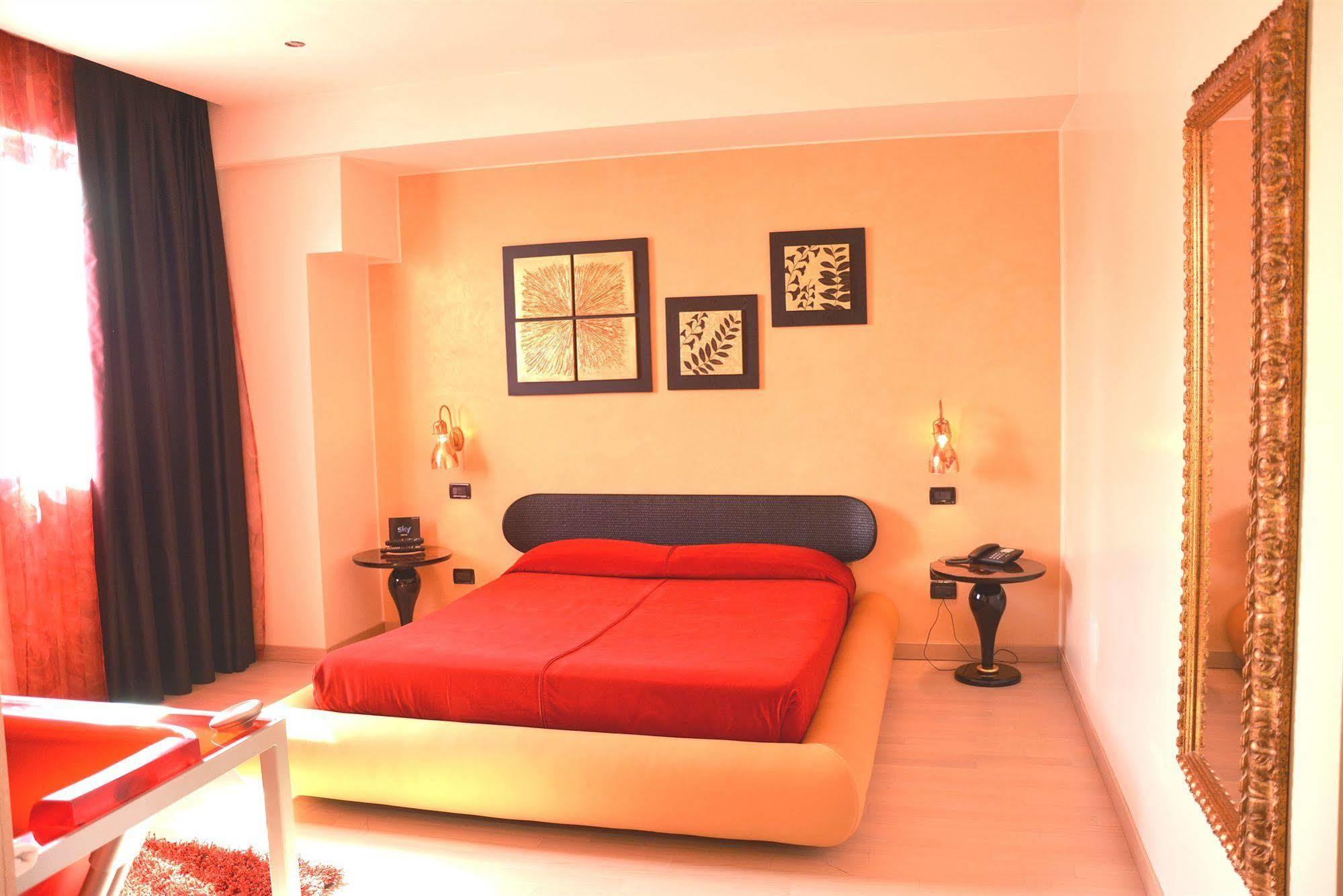 Hotel Kristal 3 Stelle Superior Zane Ngoại thất bức ảnh